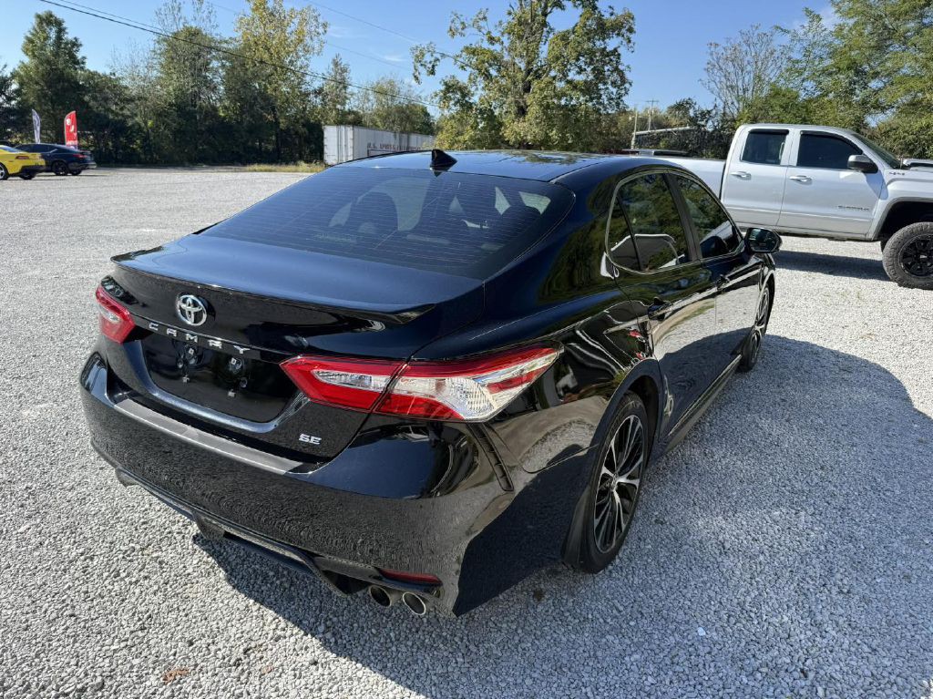 2020 Toyota Camry Image 8