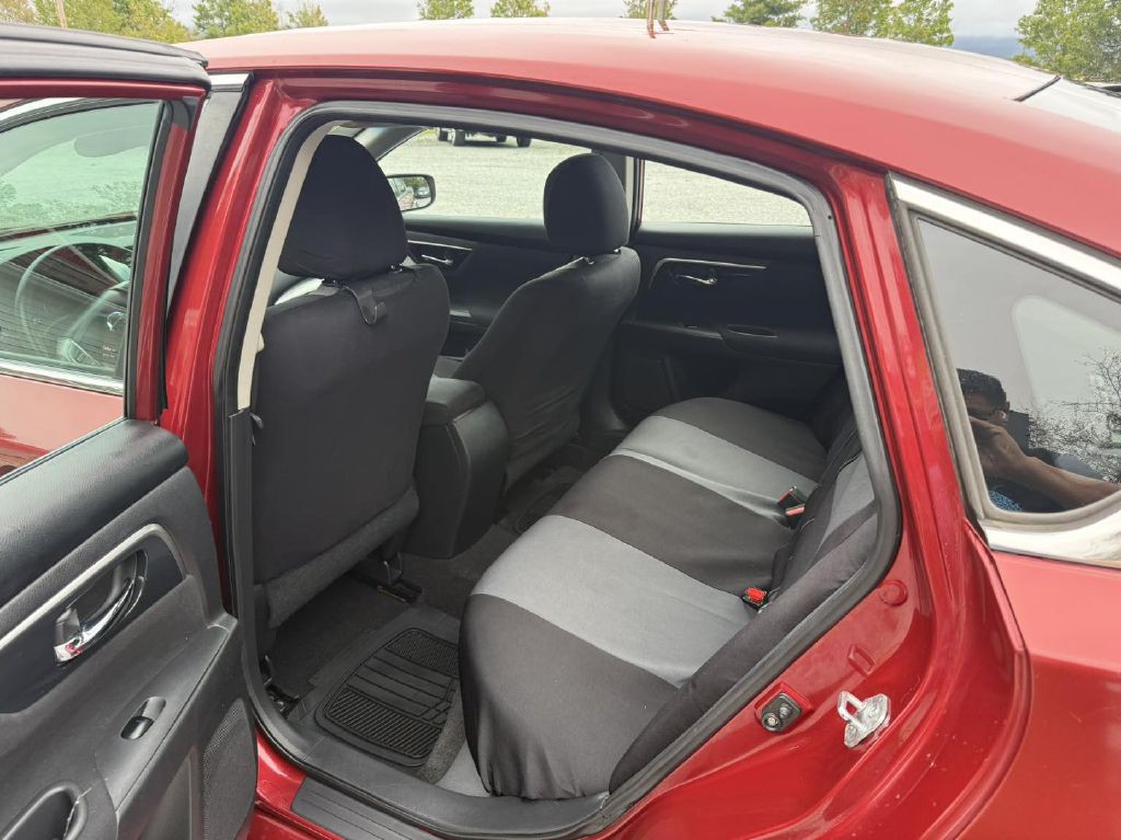 2014 Nissan Altima Image 3