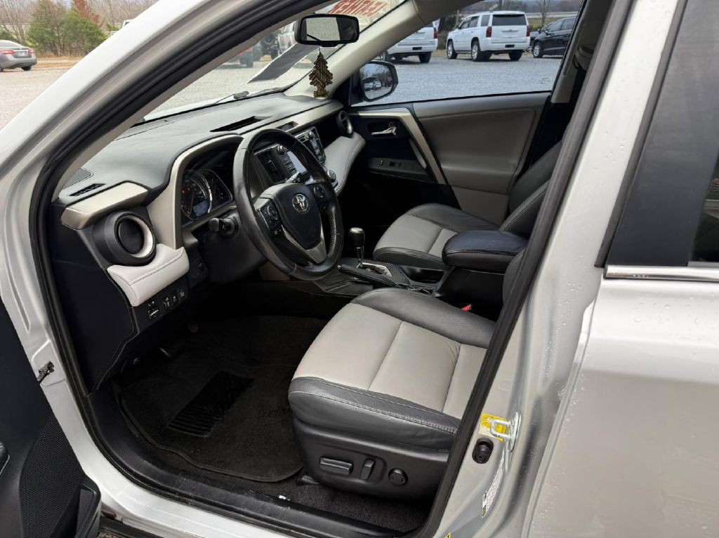 2013 Toyota Rav4 Image 3