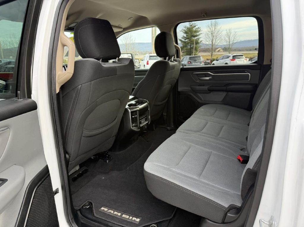 2019 RAM 1500 Image 8