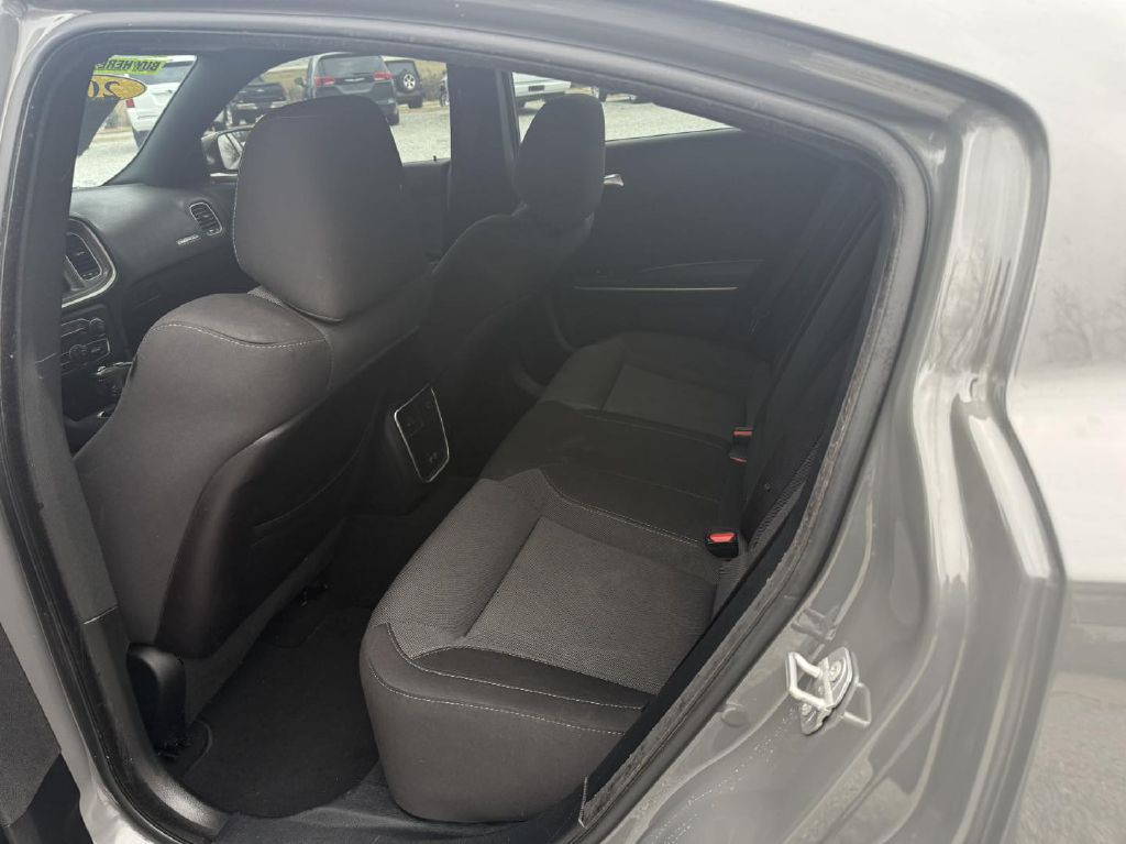 2019 Dodge Charger Image 2