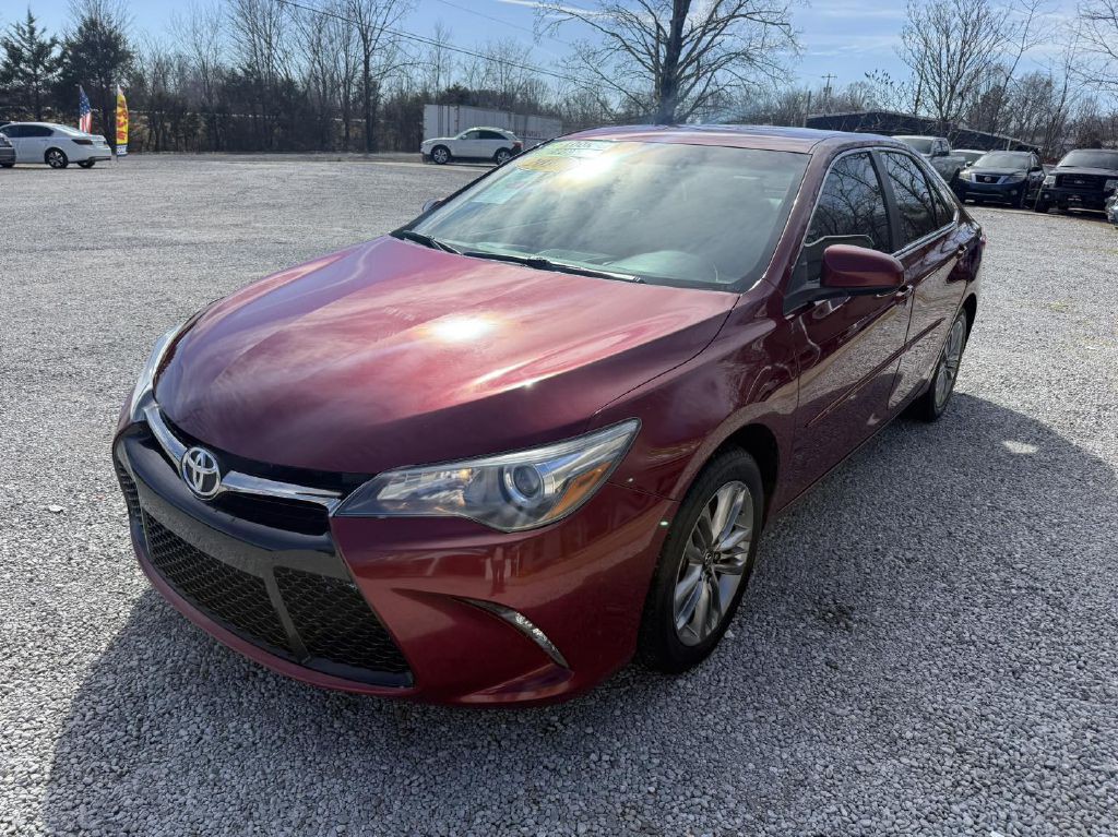 2017 Toyota Camry Image 1