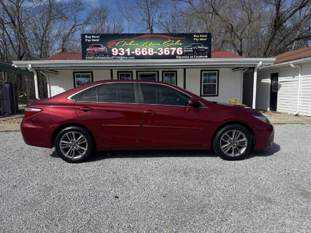 2017 Toyota Camry Image 6