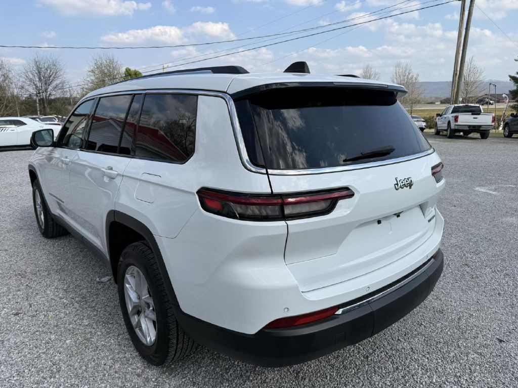 2023 Jeep Grand Cherokee Image 8