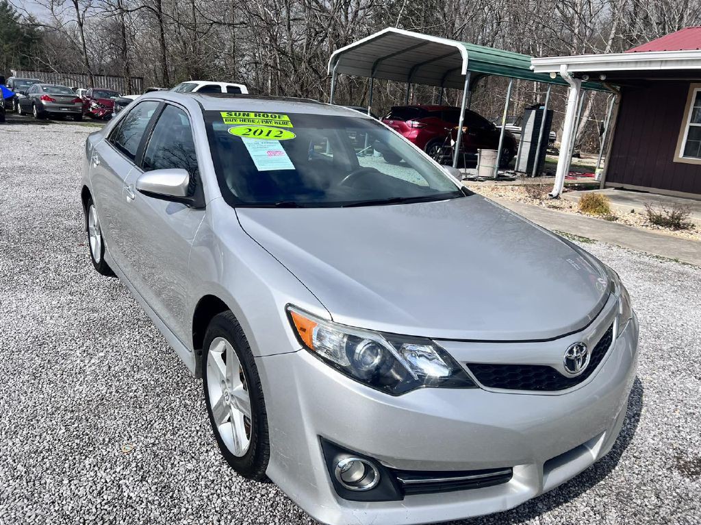 2012 Toyota Camry Image 6