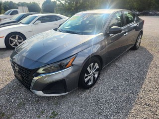 Image for 2024 Nissan Altima S ID: 7483707