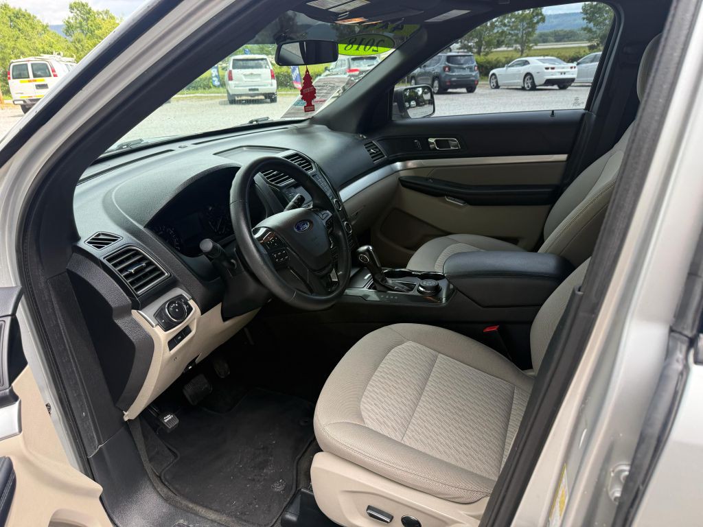 2018 Ford Explorer Image 7