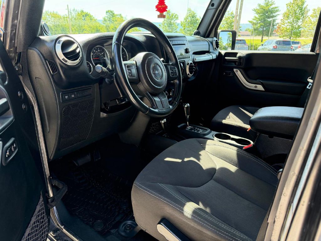 2014 Jeep Wrangler Unlimited Image 6