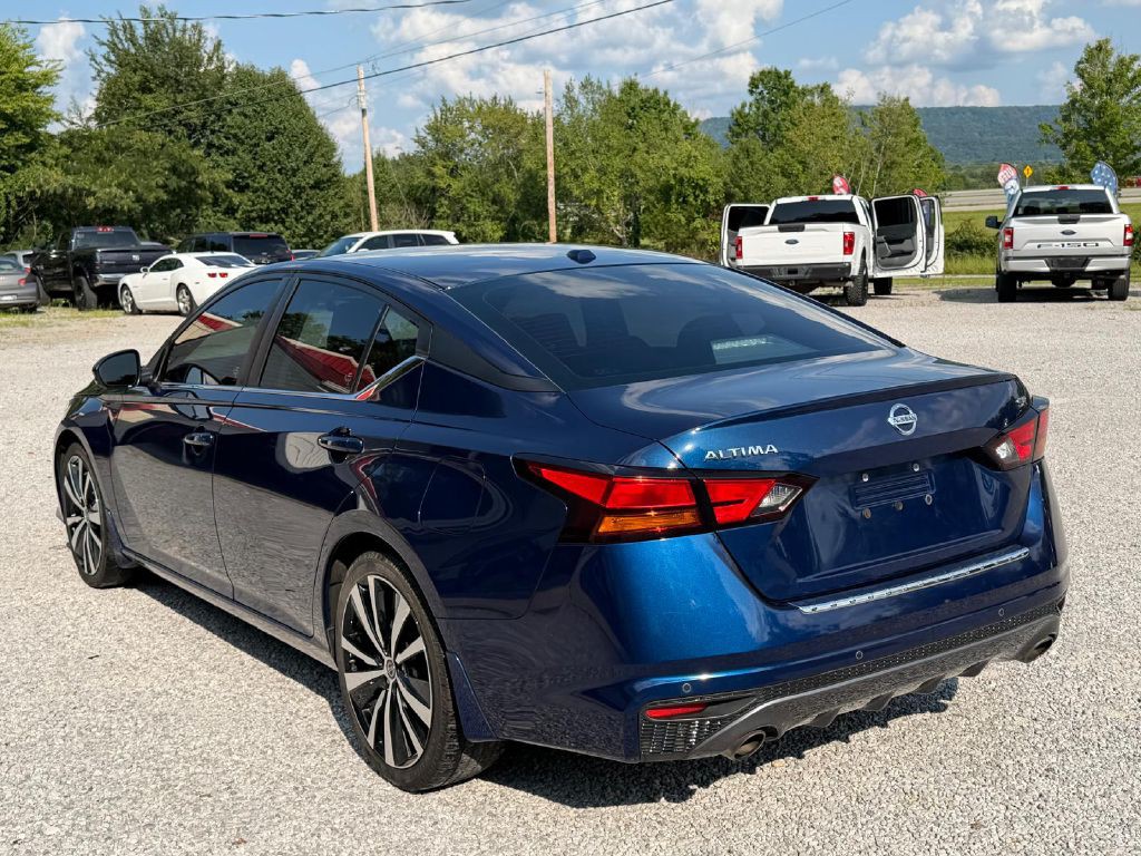 2021 Nissan Altima Image 4