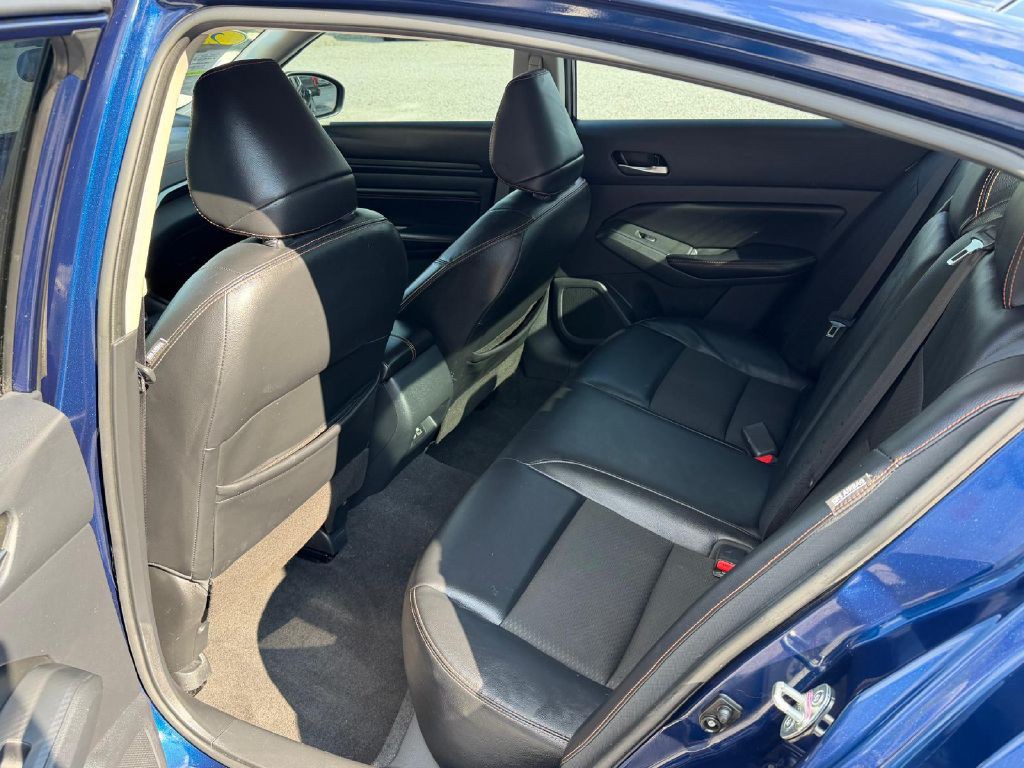 2021 Nissan Altima Image 6