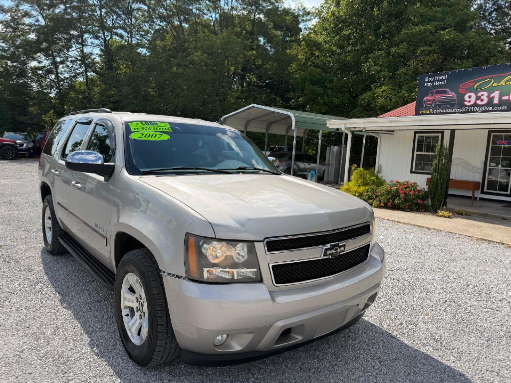 2007 Chevrolet Tahoe Image 2