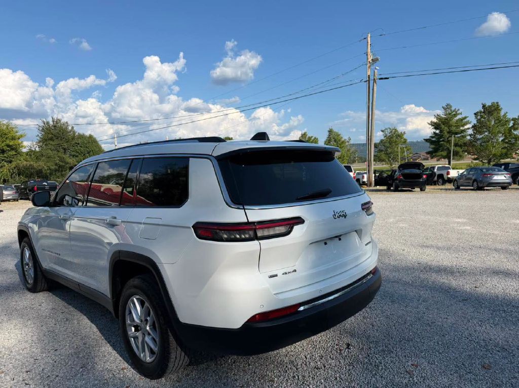2021 Jeep Grand Cherokee Image 4