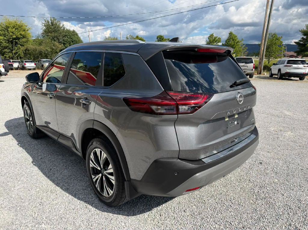 2023 Nissan Rogue Image 4