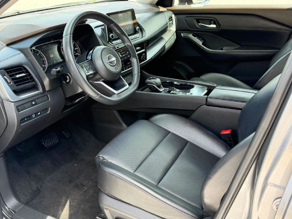 2023 Nissan Rogue Image 9