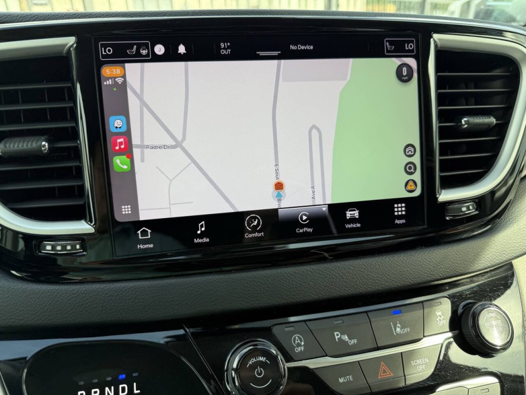 2021 Chrysler Pacifica Image 19