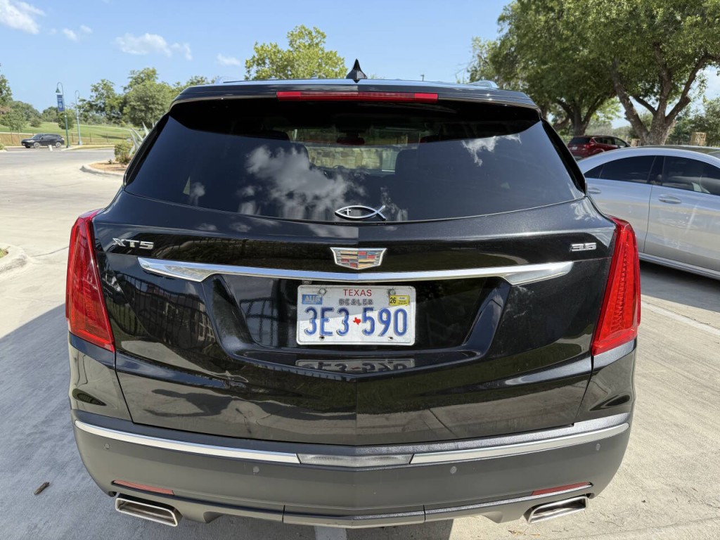 2017 Cadillac XT5 Image 4