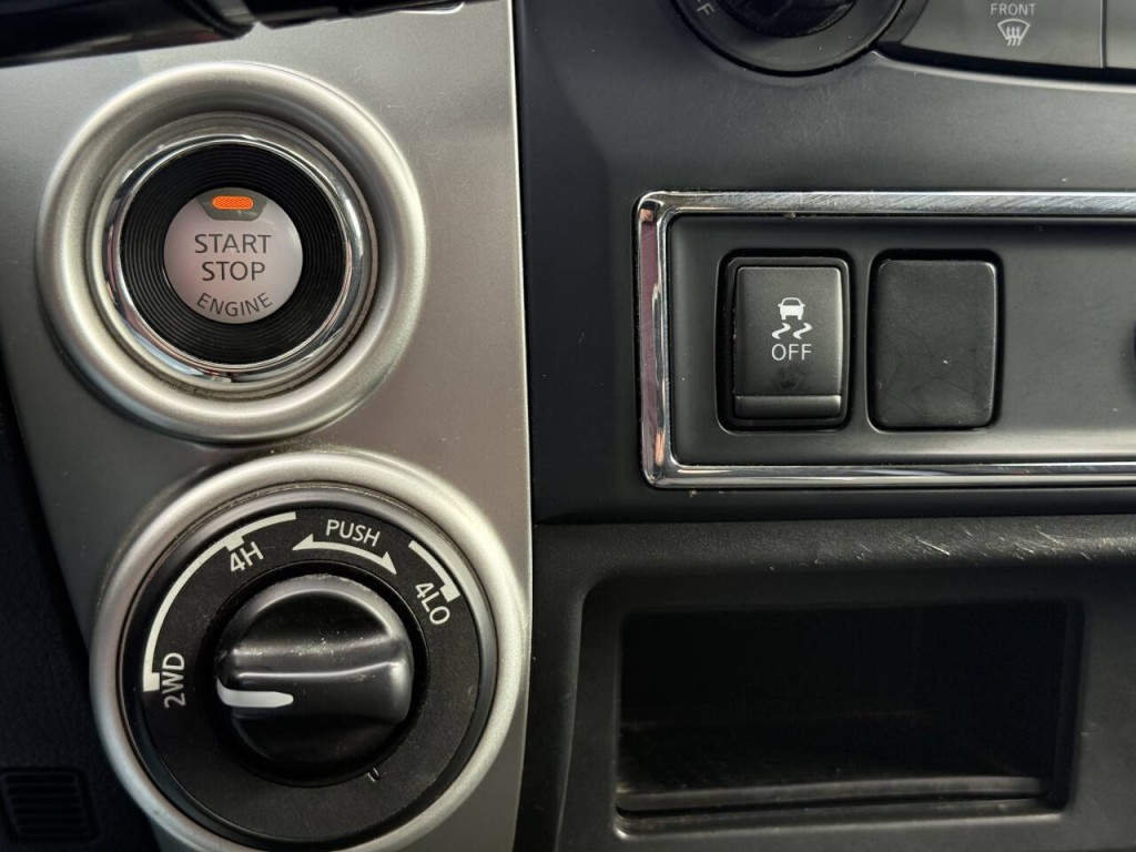 2019 Nissan Titan Image 21