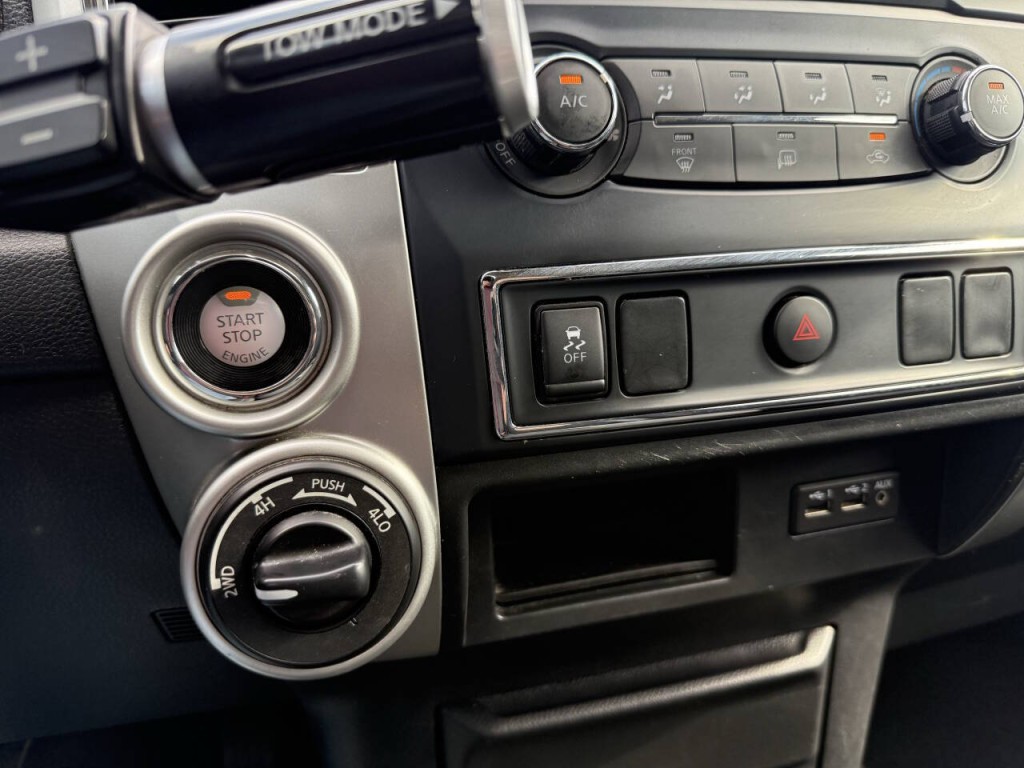 2019 Nissan Titan Image 22