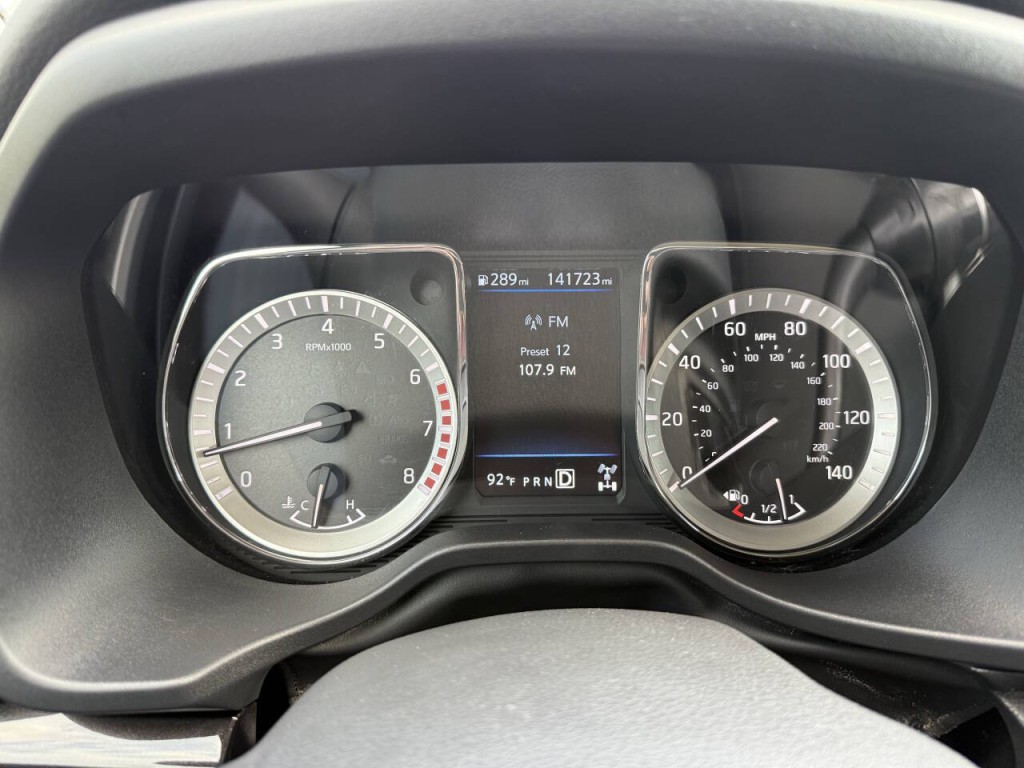 2019 Nissan Titan Image 23