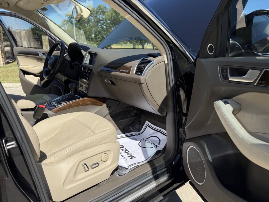 2013 Audi Q5 Image 8