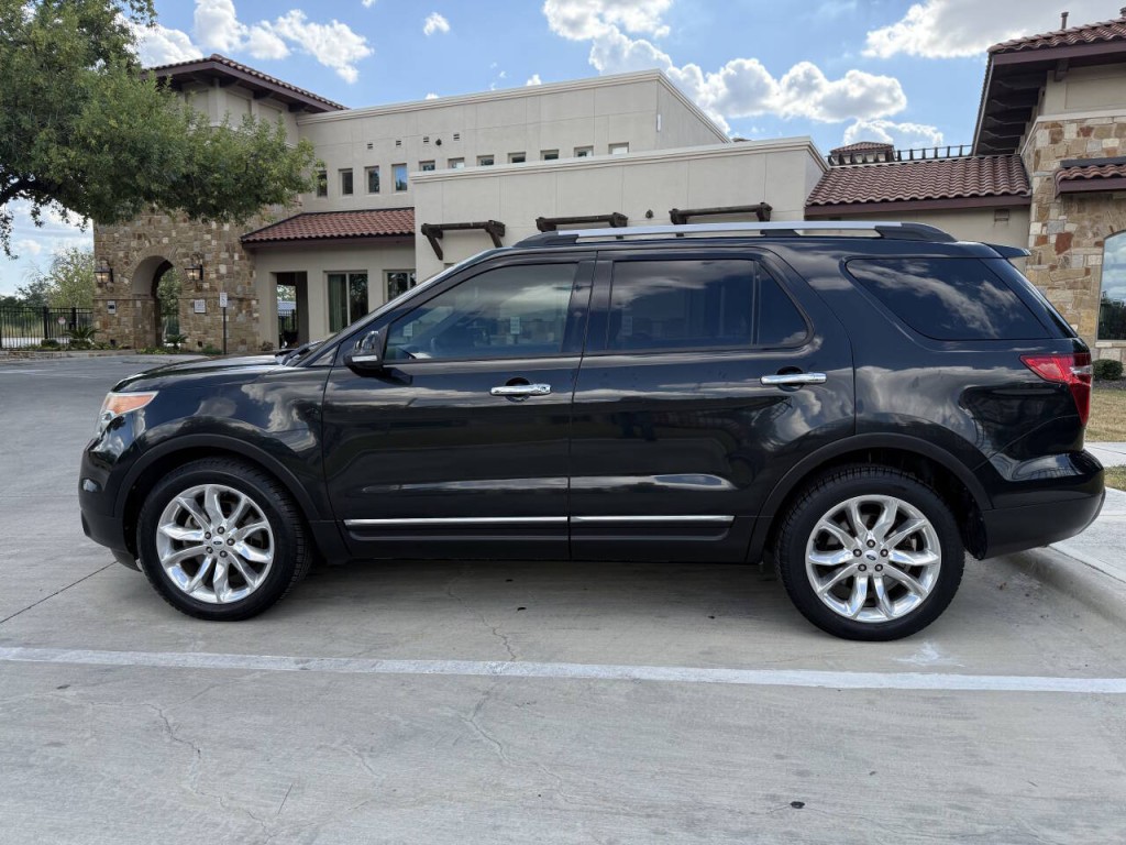 2013 Ford Explorer Image 5