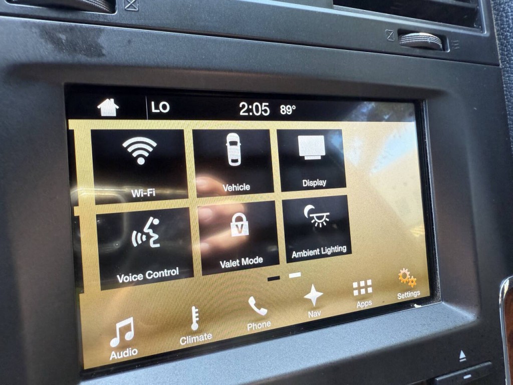 2016 Lincoln Navigator Image 23