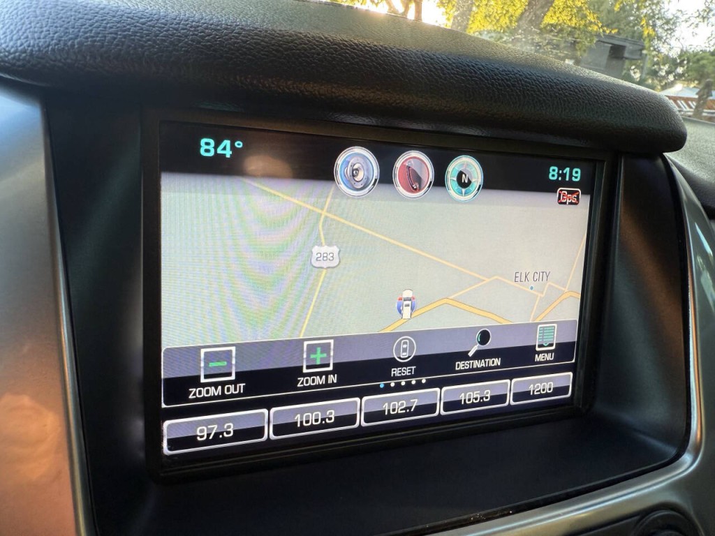 2015 Chevrolet Suburban Image 31