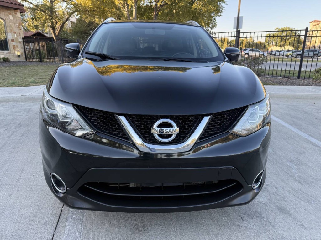 2017 Nissan Rogue Image 6