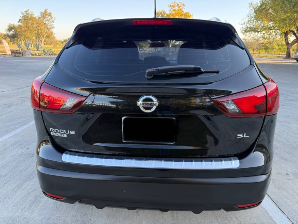 2017 Nissan Rogue Image 7