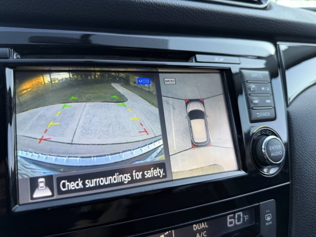 2017 Nissan Rogue Image 14