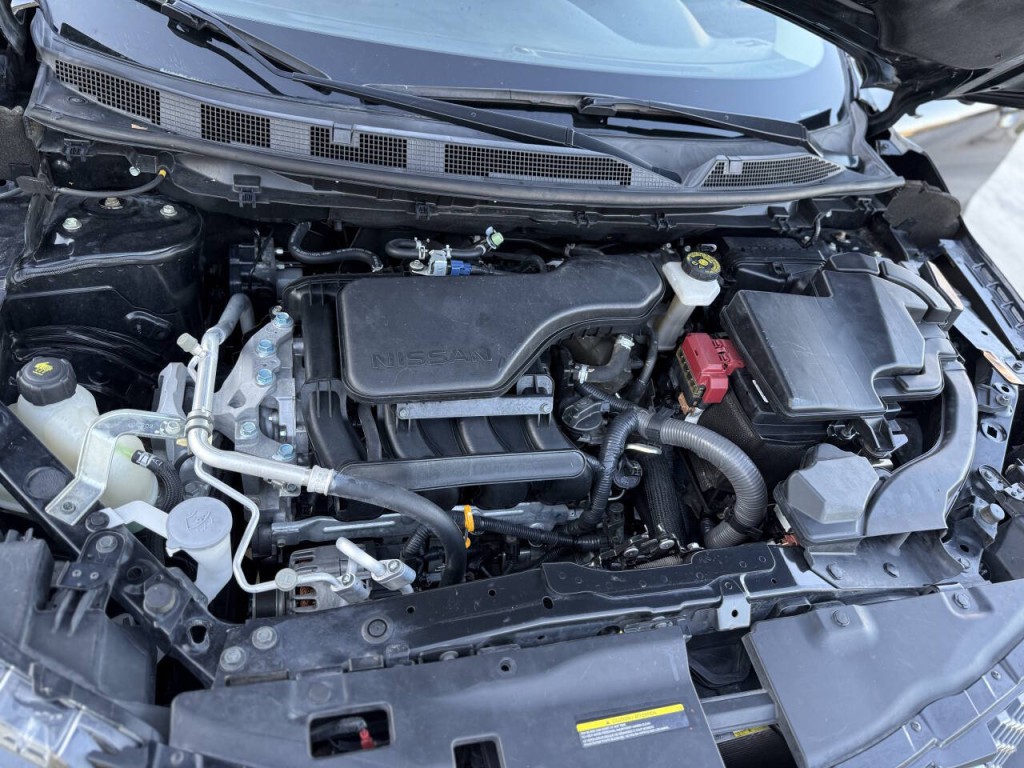 2017 Nissan Rogue Image 24