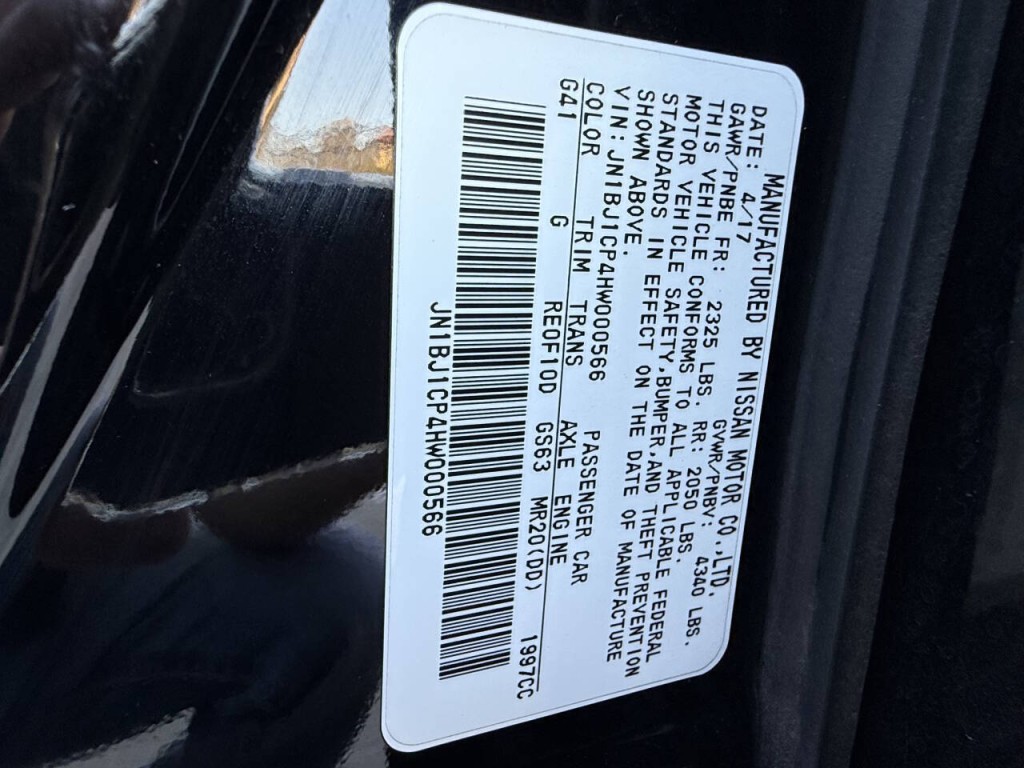 2017 Nissan Rogue Image 25