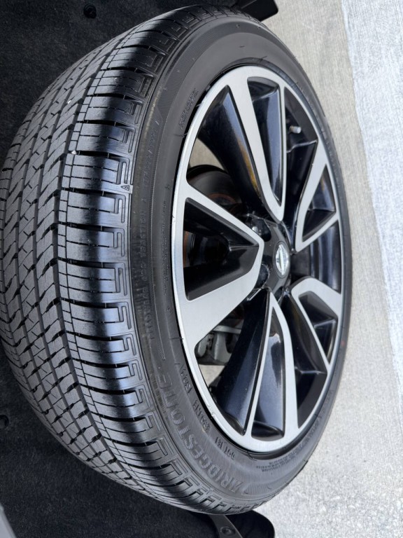 2017 Nissan Rogue Image 26