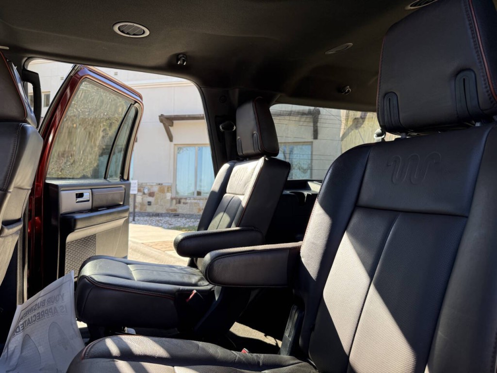 2017 Ford Expedition Image 13