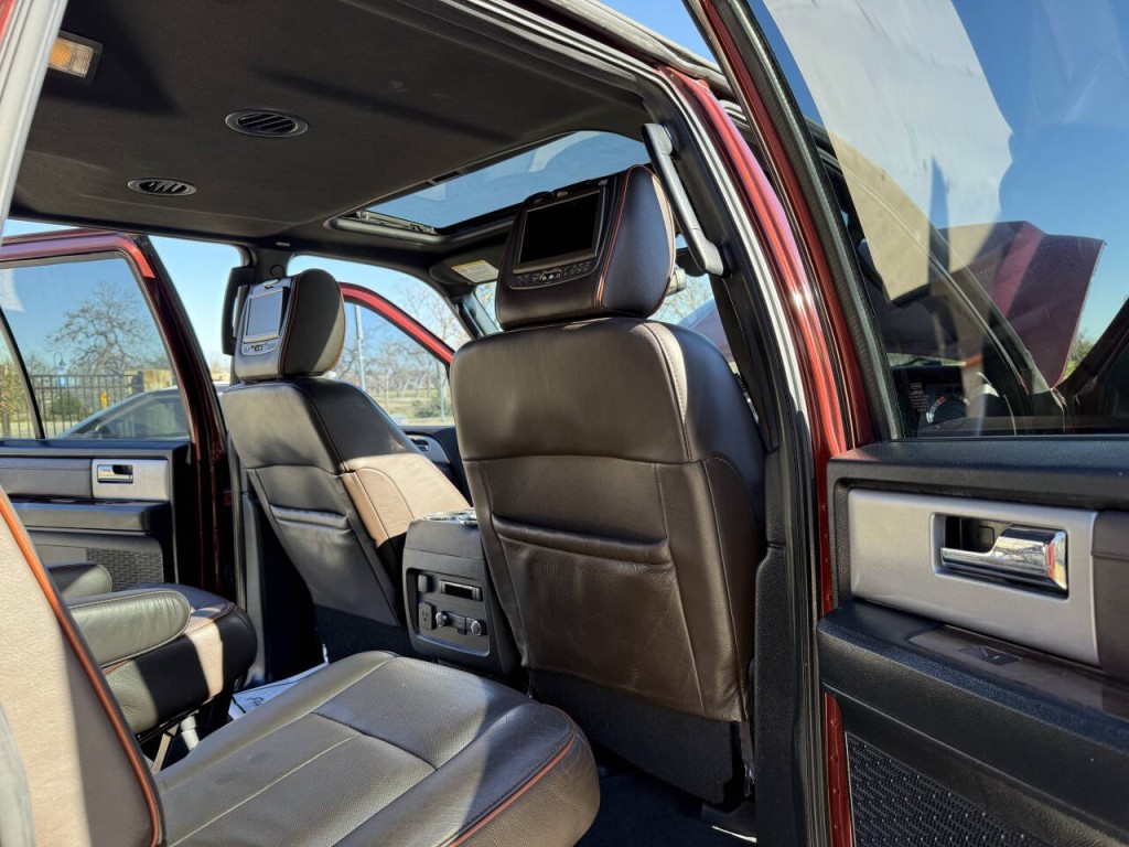 2017 Ford Expedition Image 6