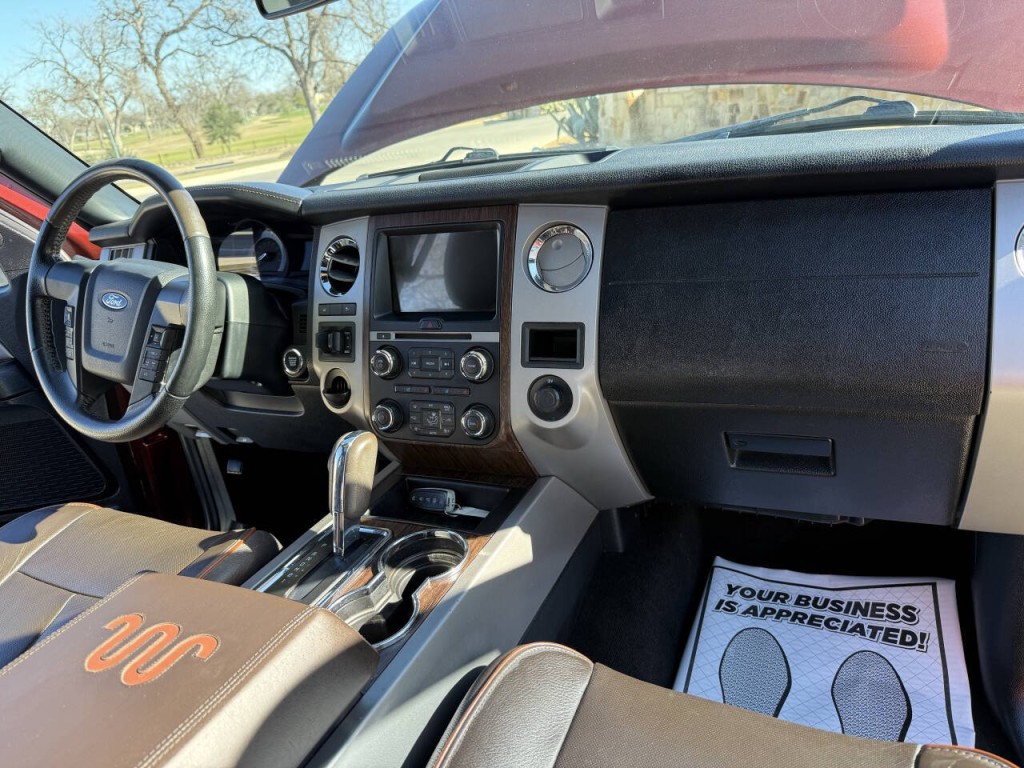 2017 Ford Expedition Image 27