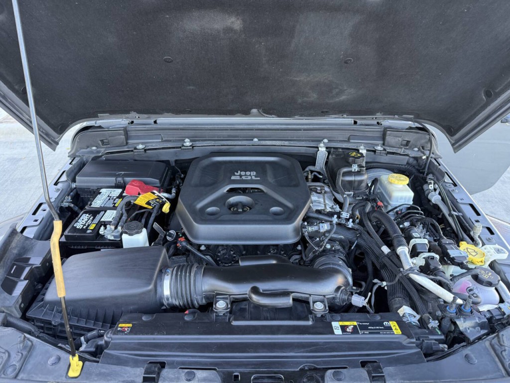 2021 Jeep Wrangler Unlimited Image 16