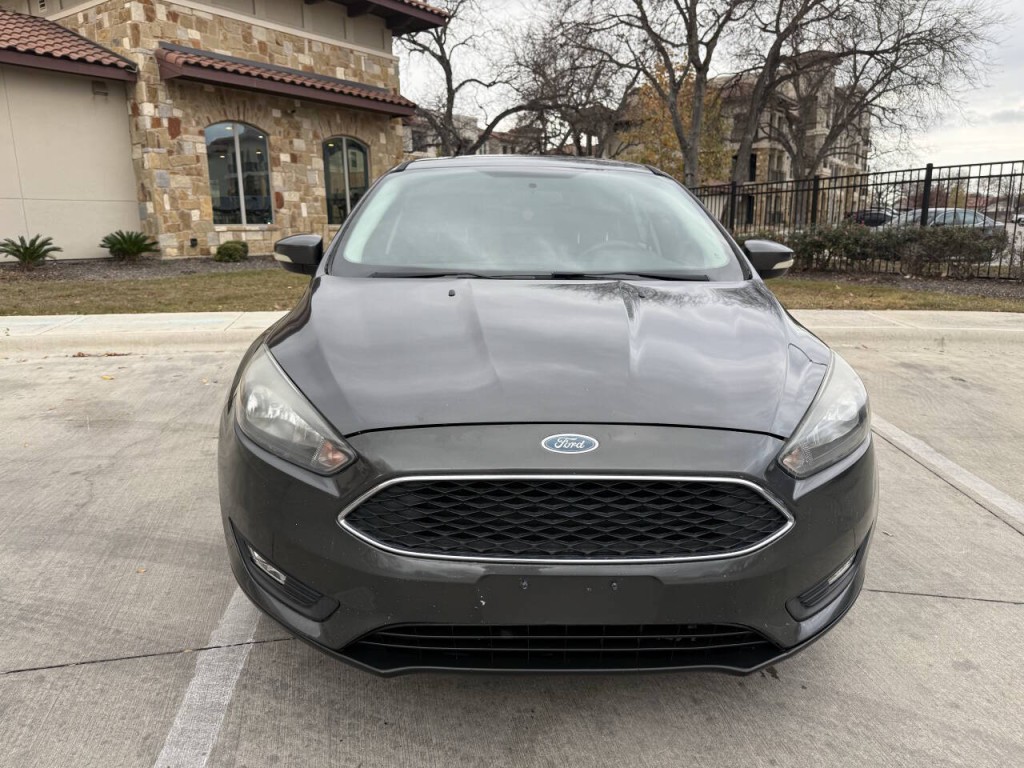 2018 Ford Focus Image 2