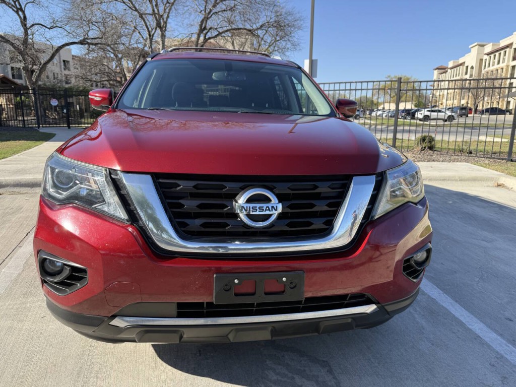 2020 Nissan Pathfinder Image 3