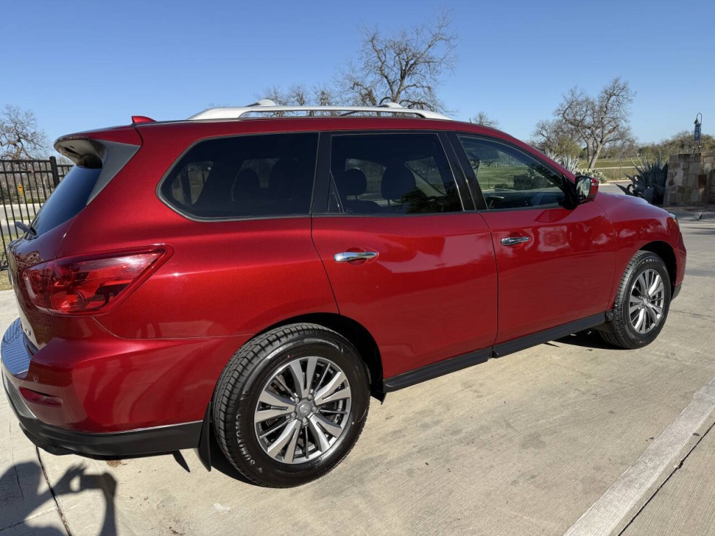 2020 Nissan Pathfinder Image 5