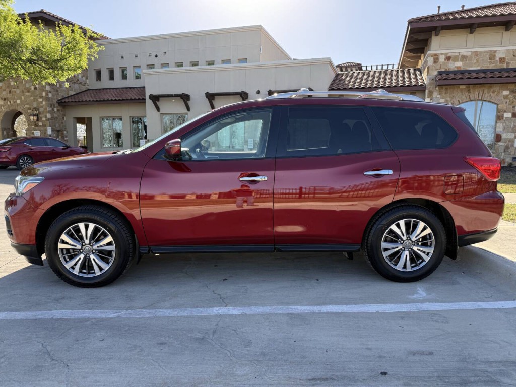 2020 Nissan Pathfinder Image 8