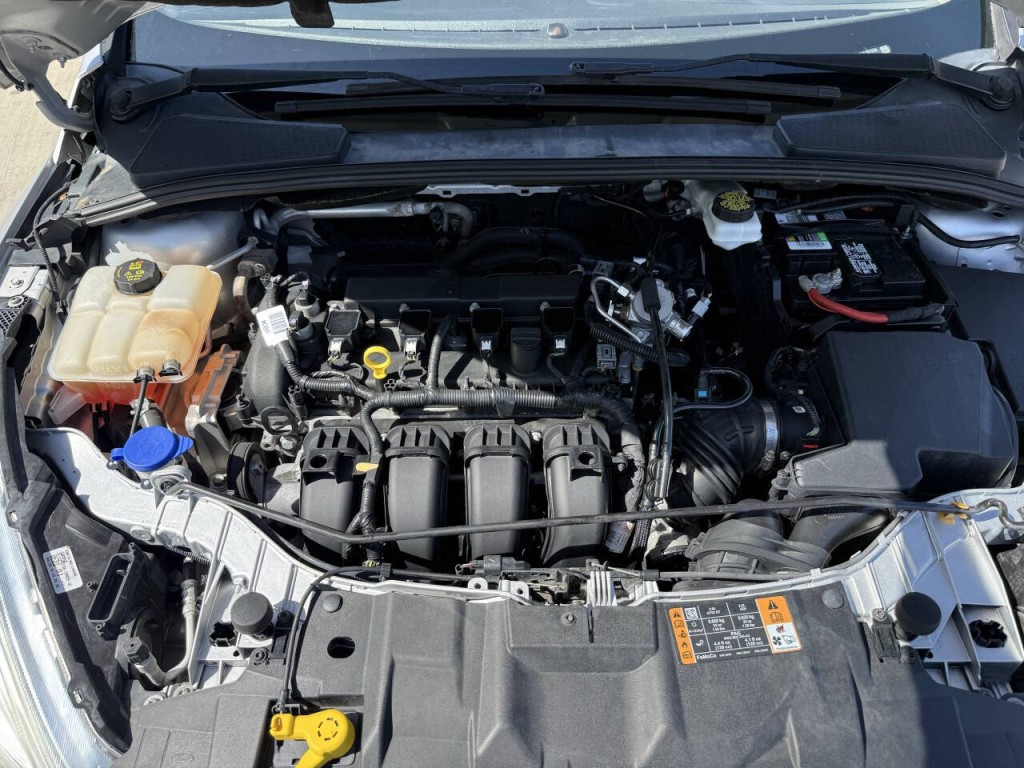 2018 Ford Focus Image 9