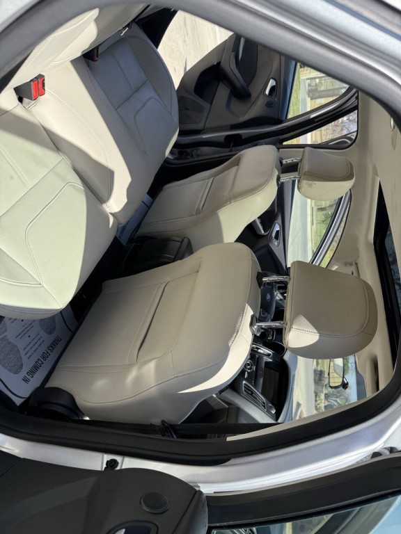 2018 Ford Focus Image 18