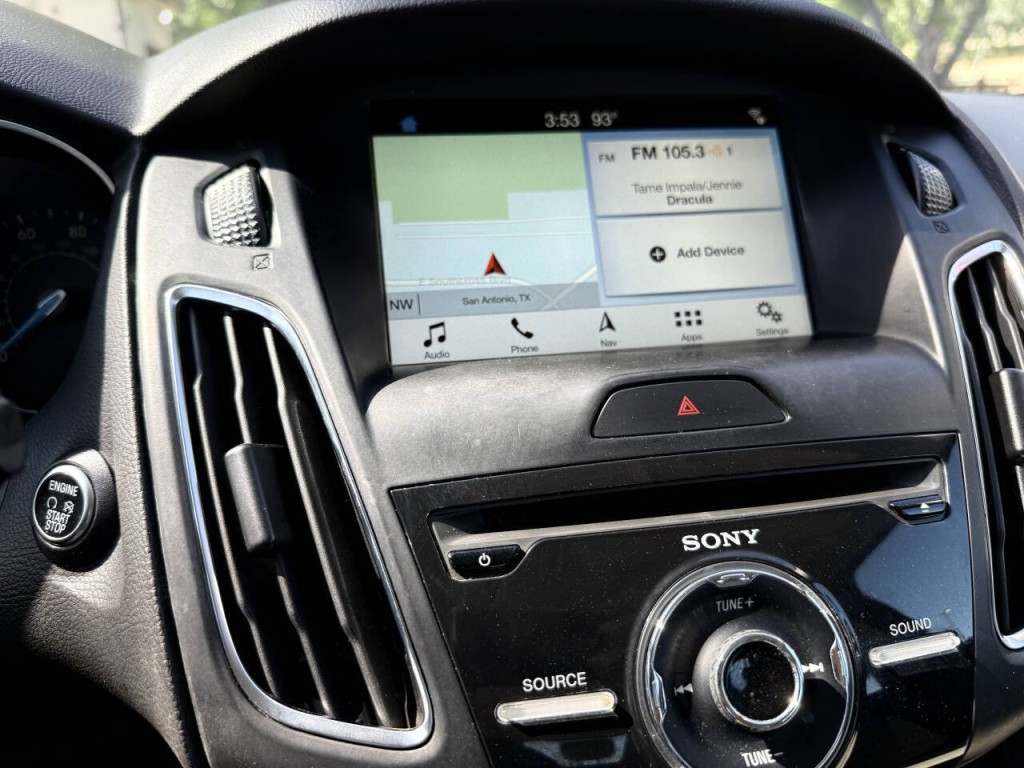 2018 Ford Focus Image 24