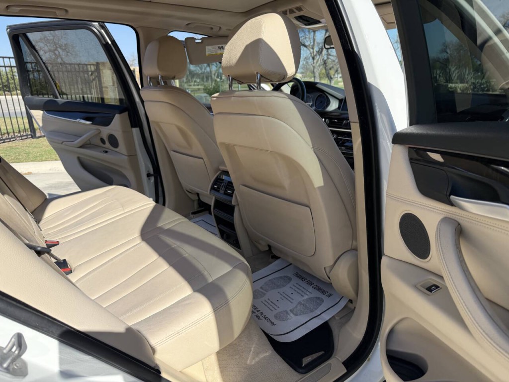2014 BMW X5 Image 10