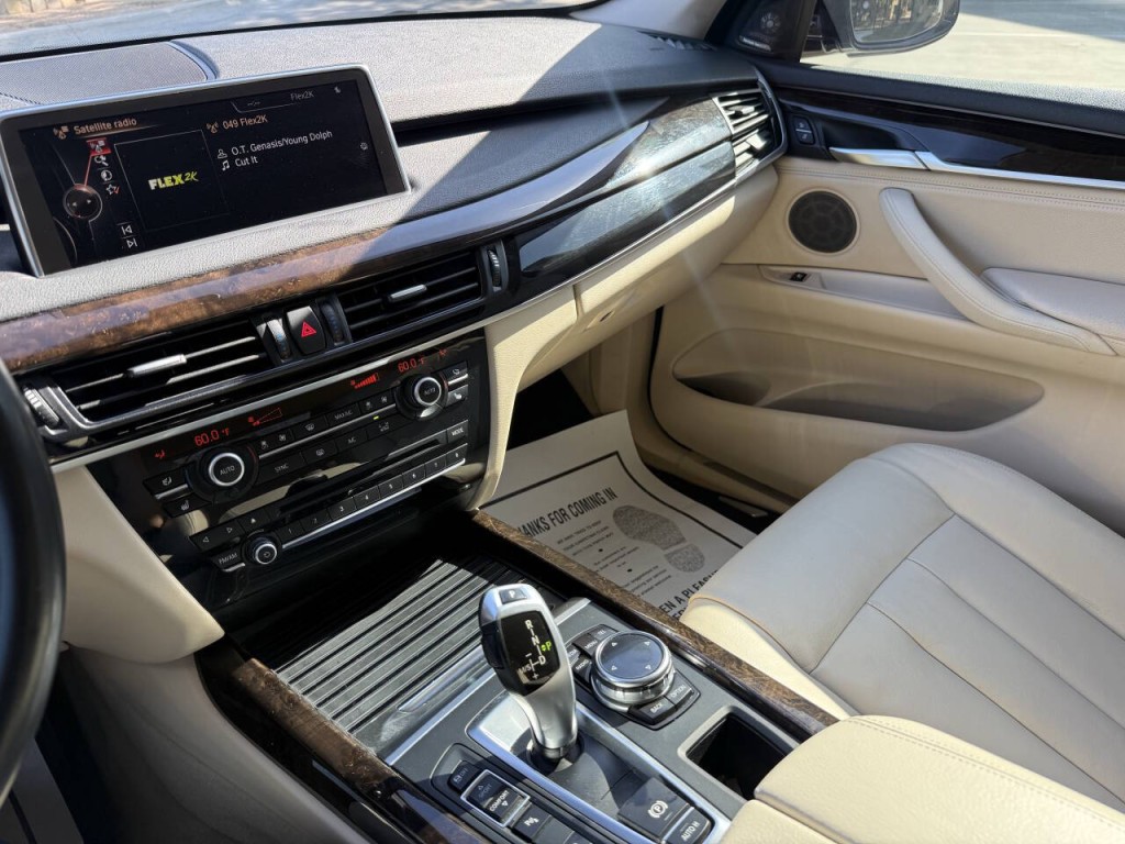 2014 BMW X5 Image 22