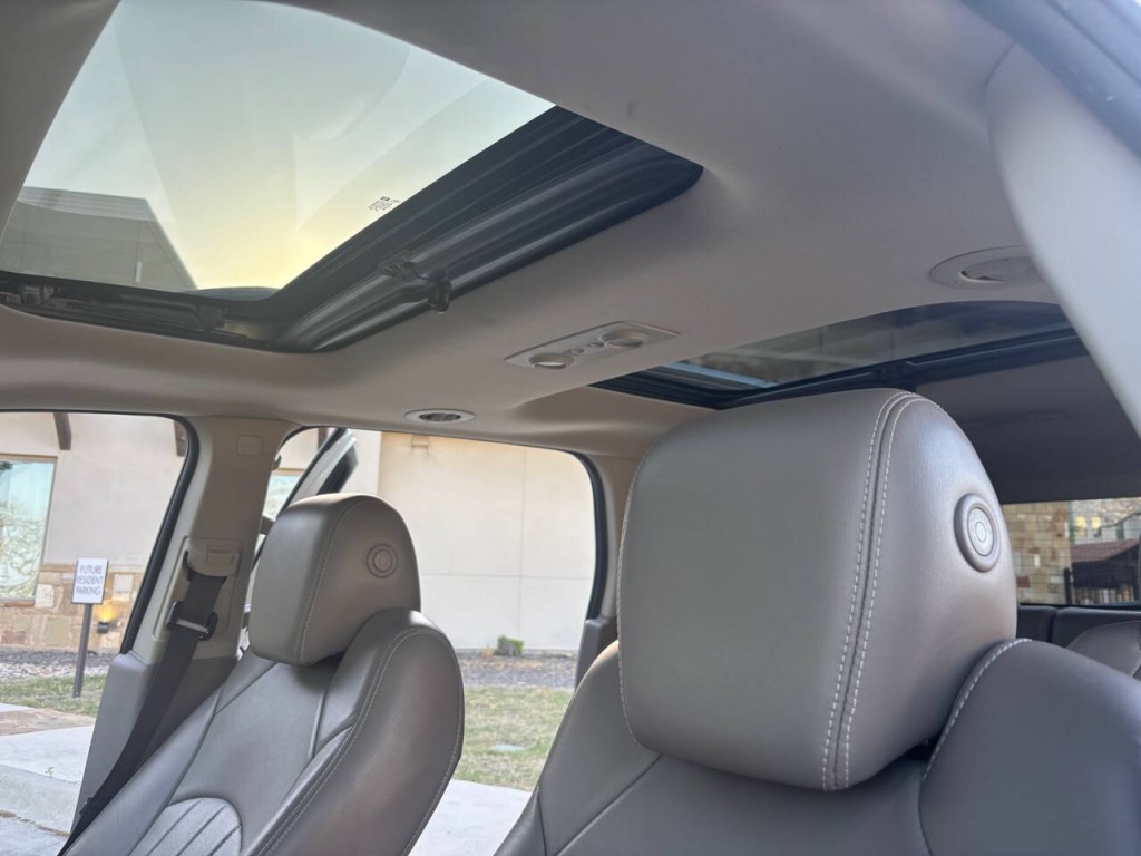 2015 GMC Acadia Image 19