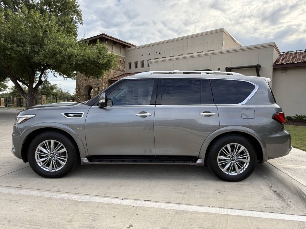 2019 INFINITI QX80 Image 5