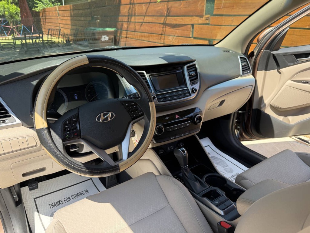 2017 Hyundai Tucson Image 12