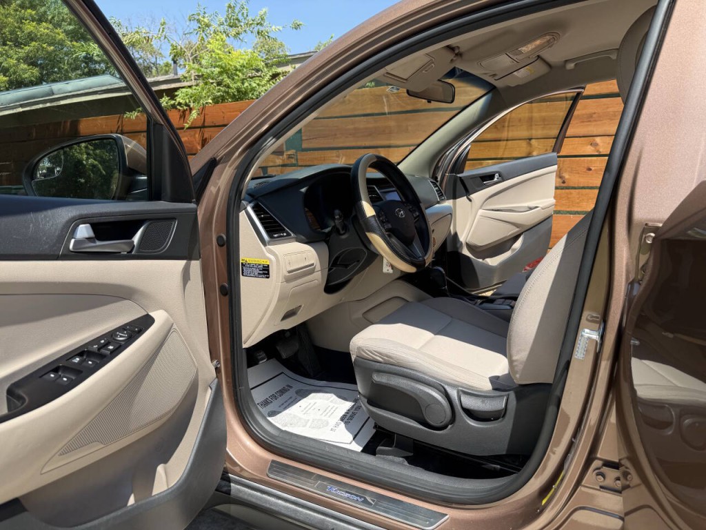 2017 Hyundai Tucson Image 13